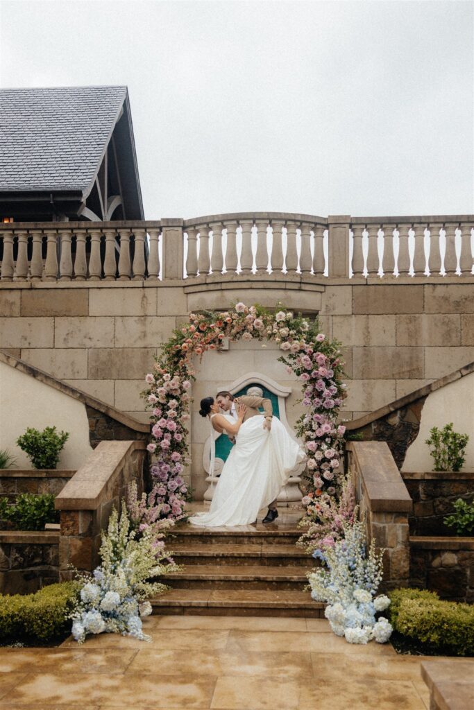 The Ultimate Guide to Hosting a Romantic Chateau de Lis Wedding