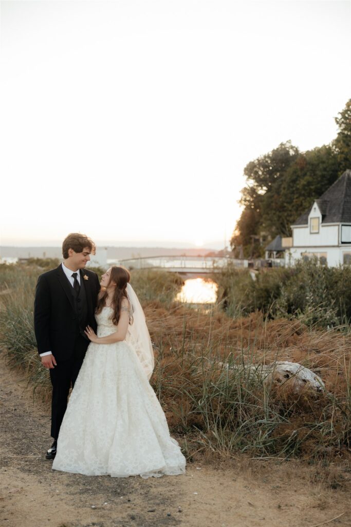 golden hour bridal portraits in Seattle