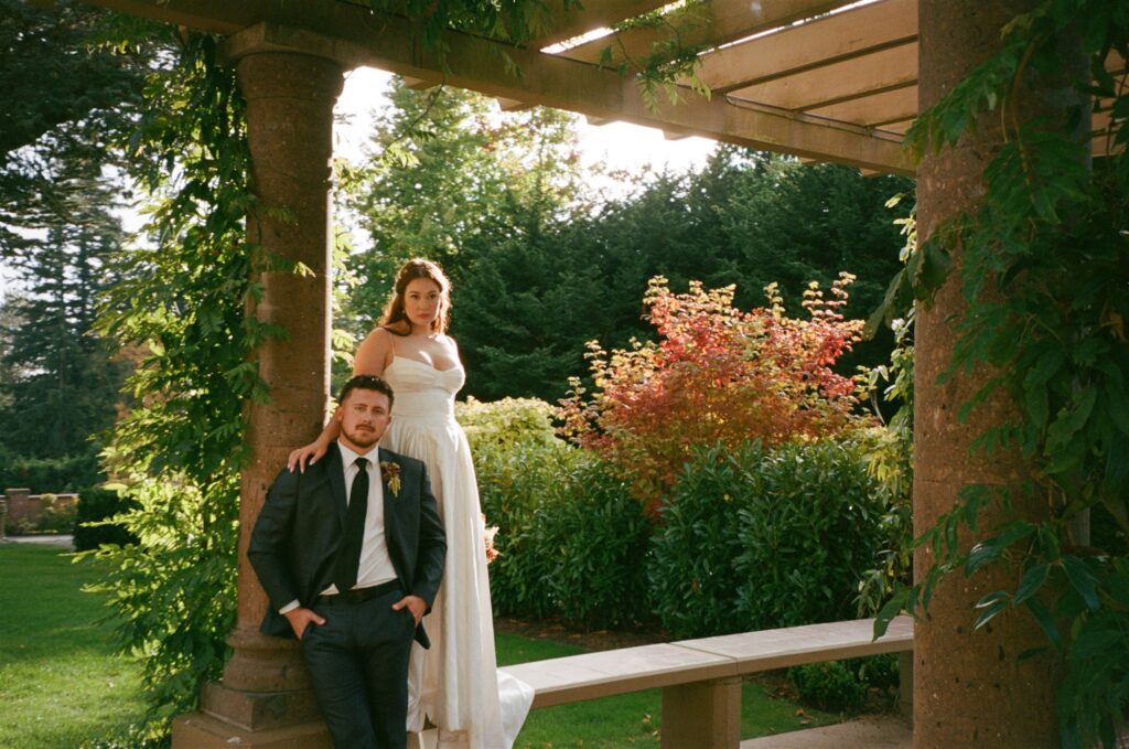 Lairmont Manor Wedding Guide: Why This Bellingham Venue Is a Dream for Film-Inspired Photos