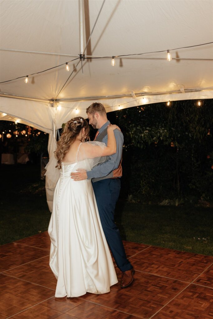 Newly married couple at their first dance