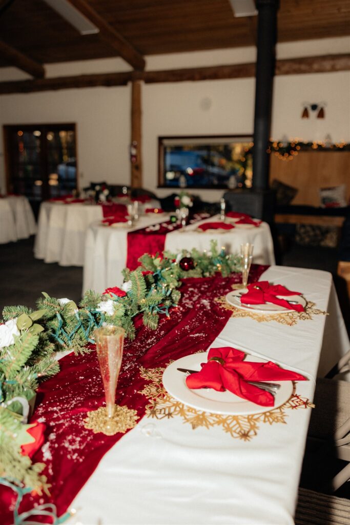 Cozy wedding reception decor