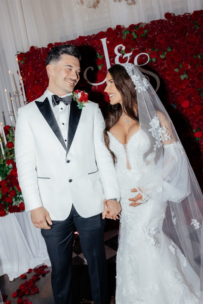 A Romantic Valentine’s Day Wedding at The Bindery in Washington with Editorial Flash & Candlelit Vibes