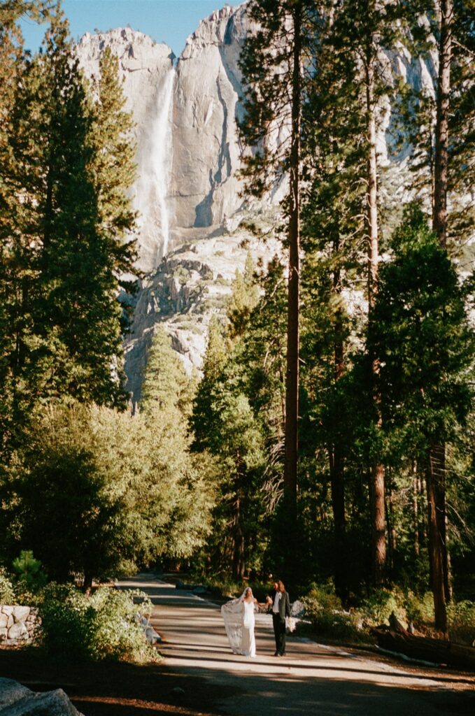 The Best Yosemite Elopement Photo Locations for Unreal Wedding Portraits