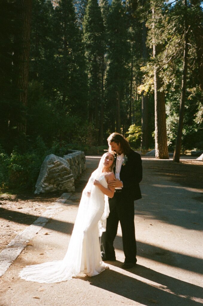 beautiful golden hour bridal portraits