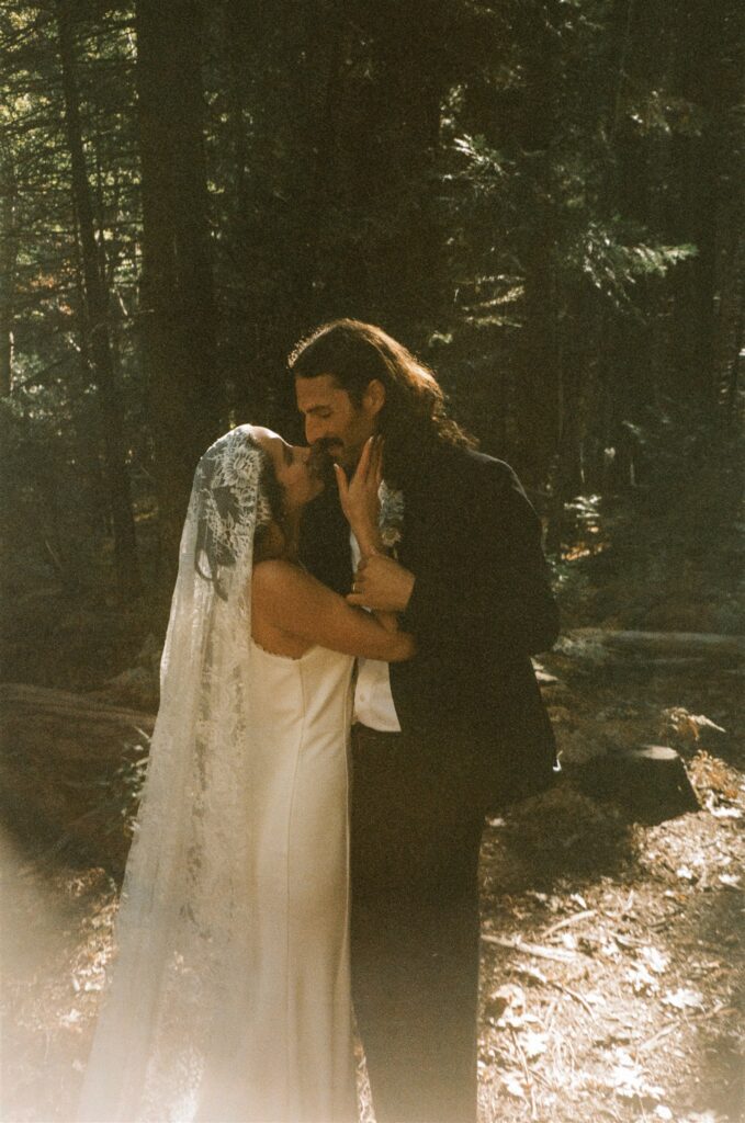 The Best Yosemite Elopement Photo Locations for Unreal Wedding Portraits