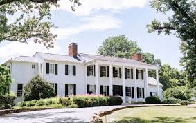 Top 10 Wedding Venues in Virginia You Need to Tour Before You Book