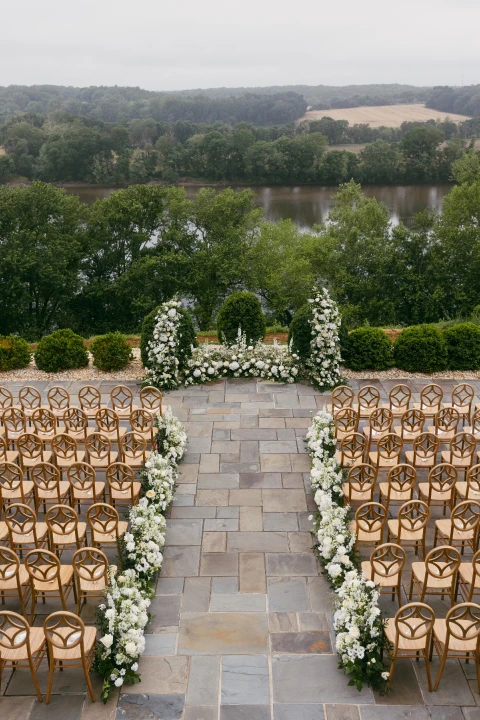 elegant wedding ceremony in virgina