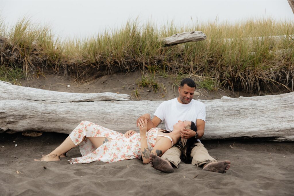 Moody Washington Coast Couple Photos at Cohassett Beach | Madison & Anthony