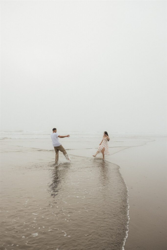 Moody Washington Coast Couple Photos at Cohassett Beach | Madison & Anthony