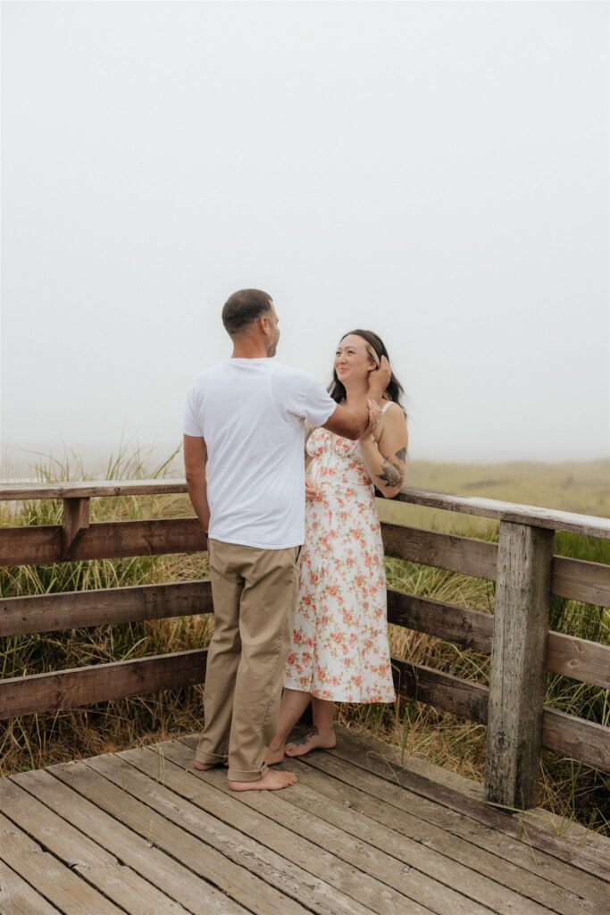 Moody Washington Coast Couple Photos at Cohassett Beach | Madison & Anthony