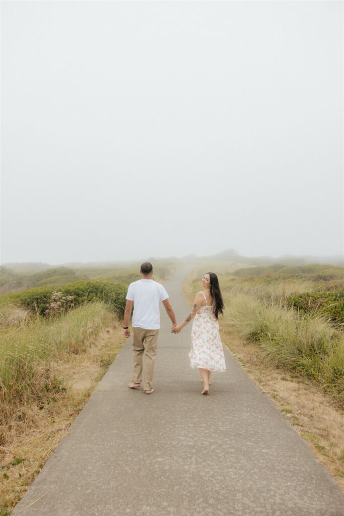 Moody Washington Coast Couple Photos at Cohassett Beach | Madison & Anthony