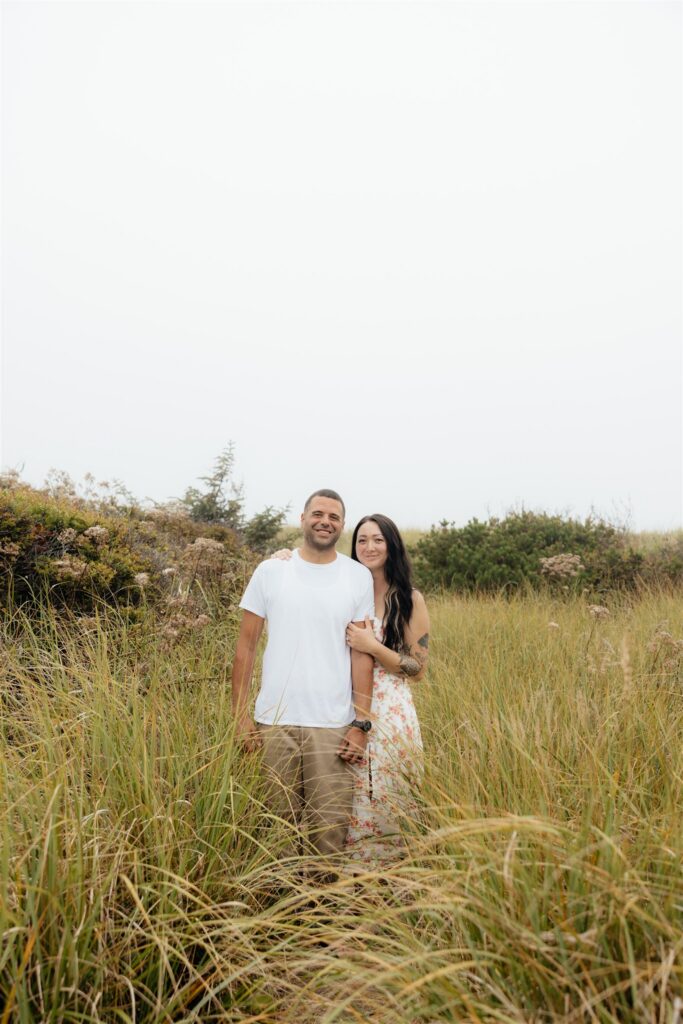 couple at their adventurous washington coast photoshoot