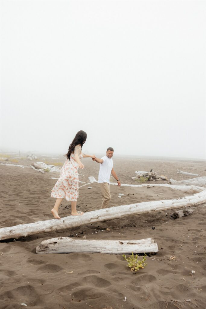 Moody Washington Coast Couple Photos at Cohassett Beach | Madison & Anthony