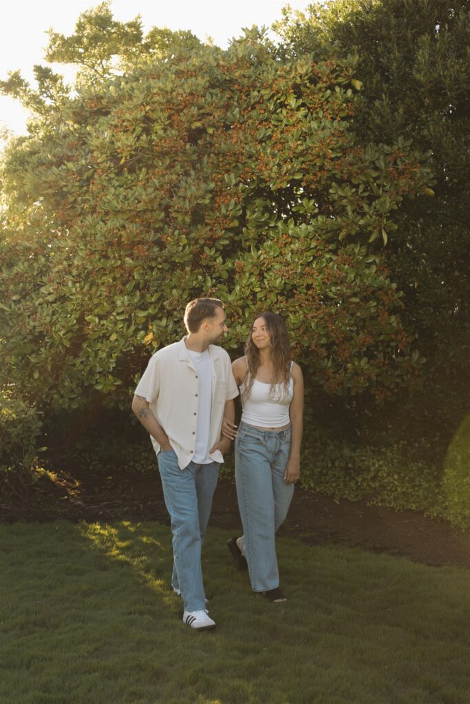 This Woodmark Hotel Engagement Session in Kirkland Felt Straight Out of a Romance Movie