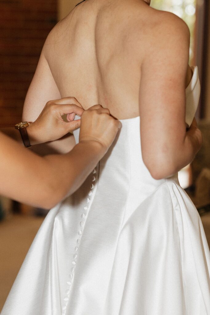 Romantic Mercer Island Wedding with a Tea Ceremony and Candlelit Reception Vibes