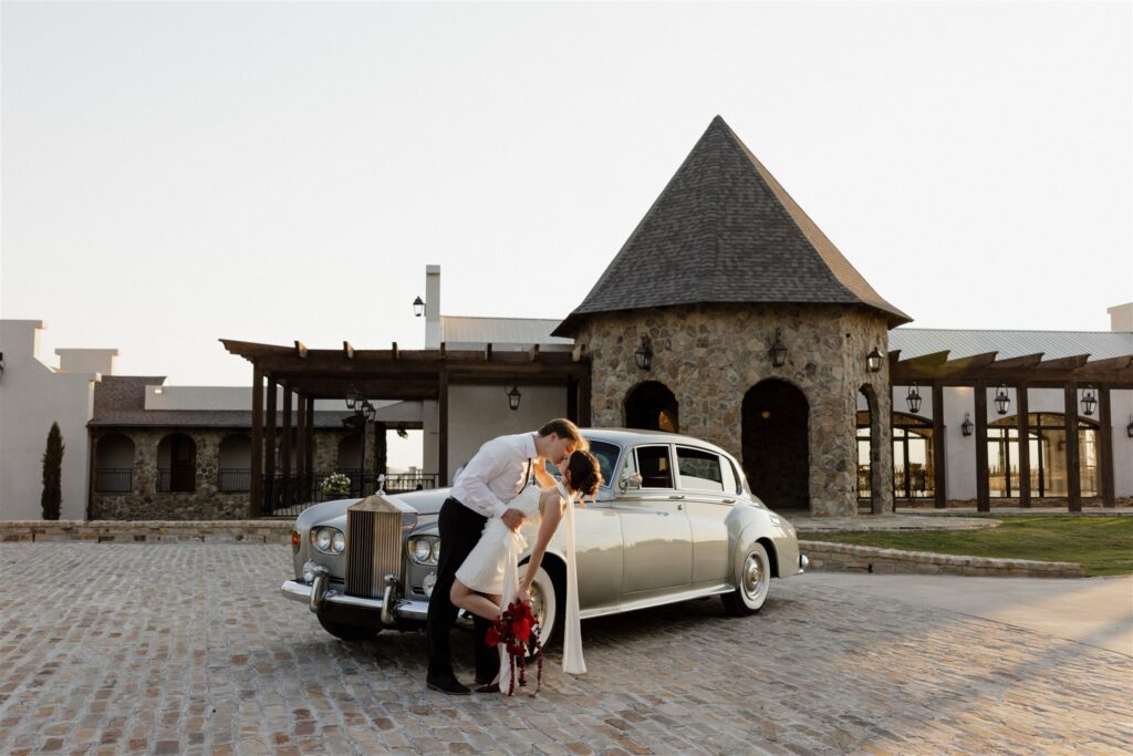 Planning a Wedding at Stone Haven in Section, Alabama | A Complete Venue Guide