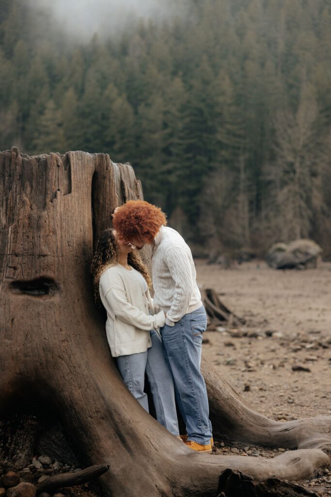 romantic couple portraits in VA