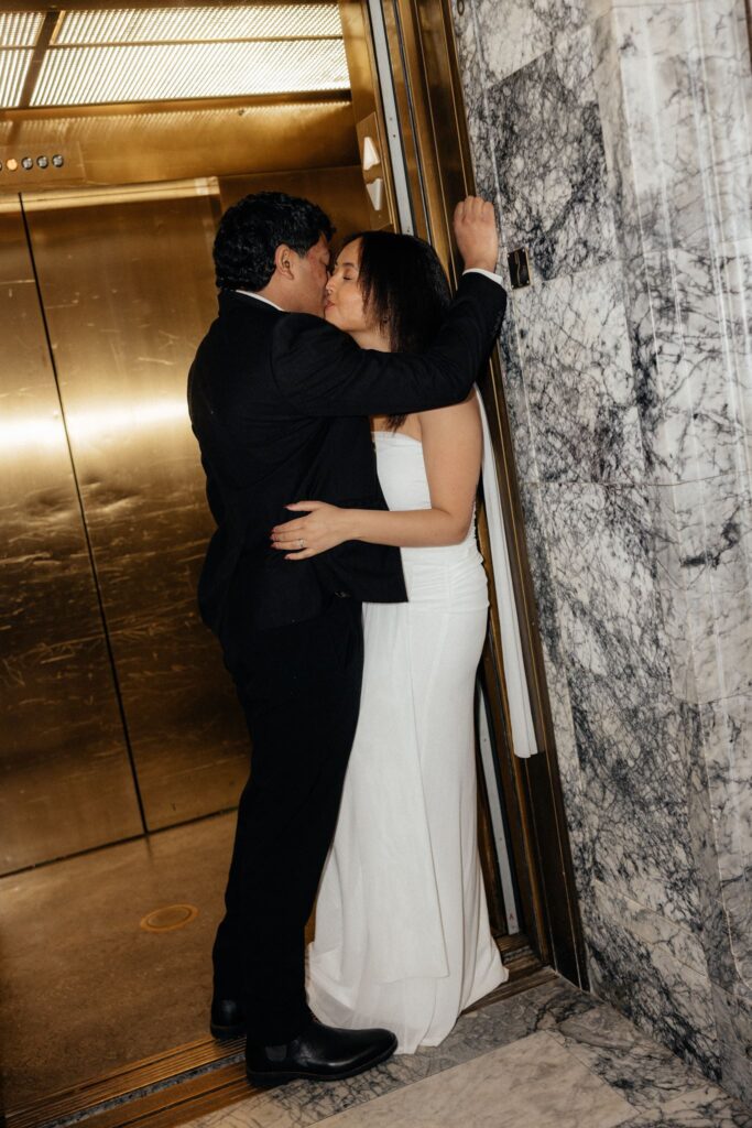 Classy Washington State Capitol Building Engagement Photos in Olympia, WA
