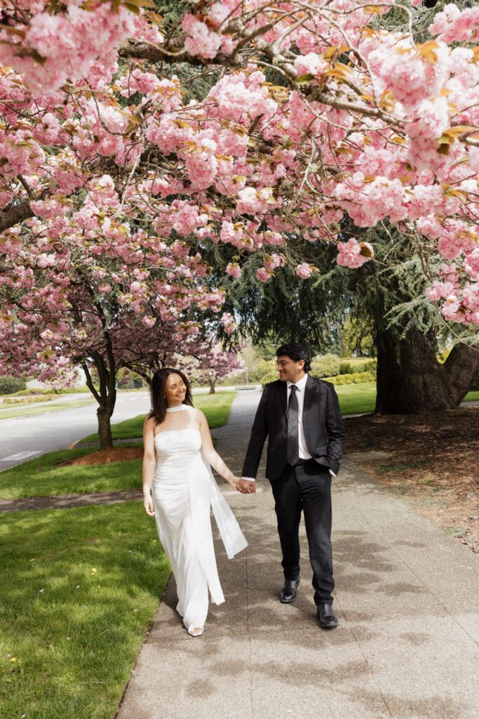 Classy Washington State Capitol Building Engagement Photos in Olympia, WA