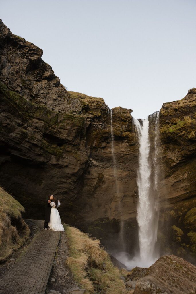 romantic bridal portraits in iceland