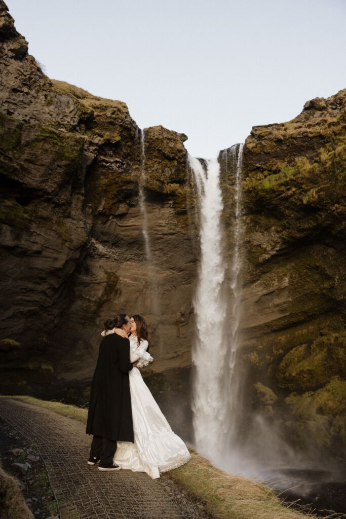 Planning a Multi-Day Iceland Elopement: More Time, More Memories, More Adventure