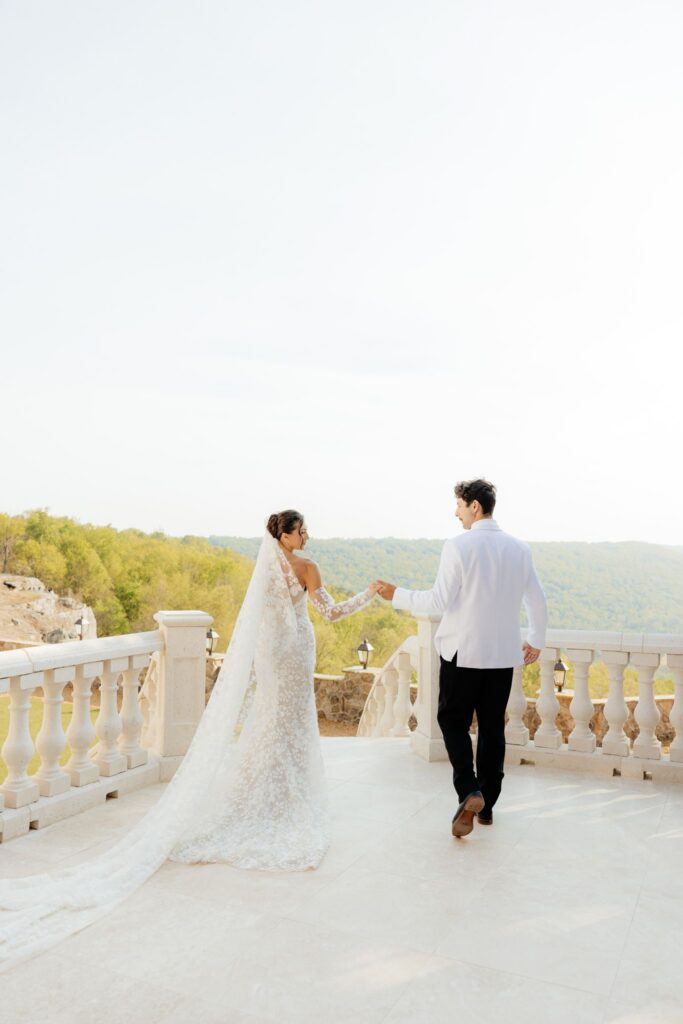 couple at their romantic photoshoot