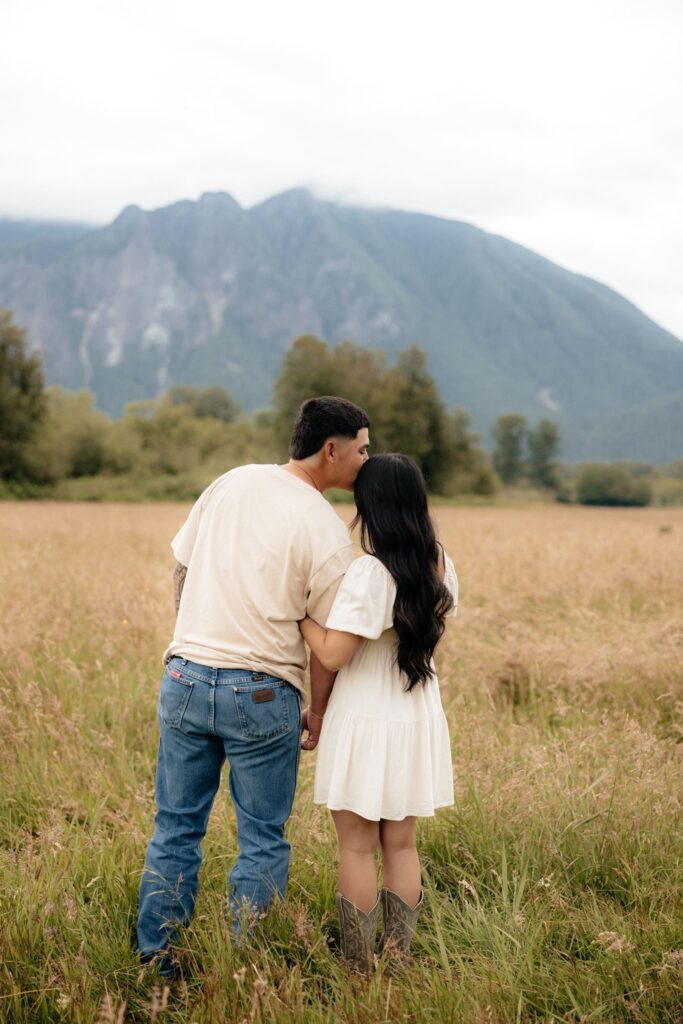 Moody Couples Photos at Elk Fields in North Bend, Washington