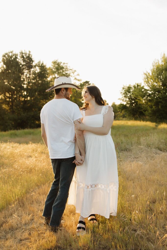 beautiful golden hour portraits