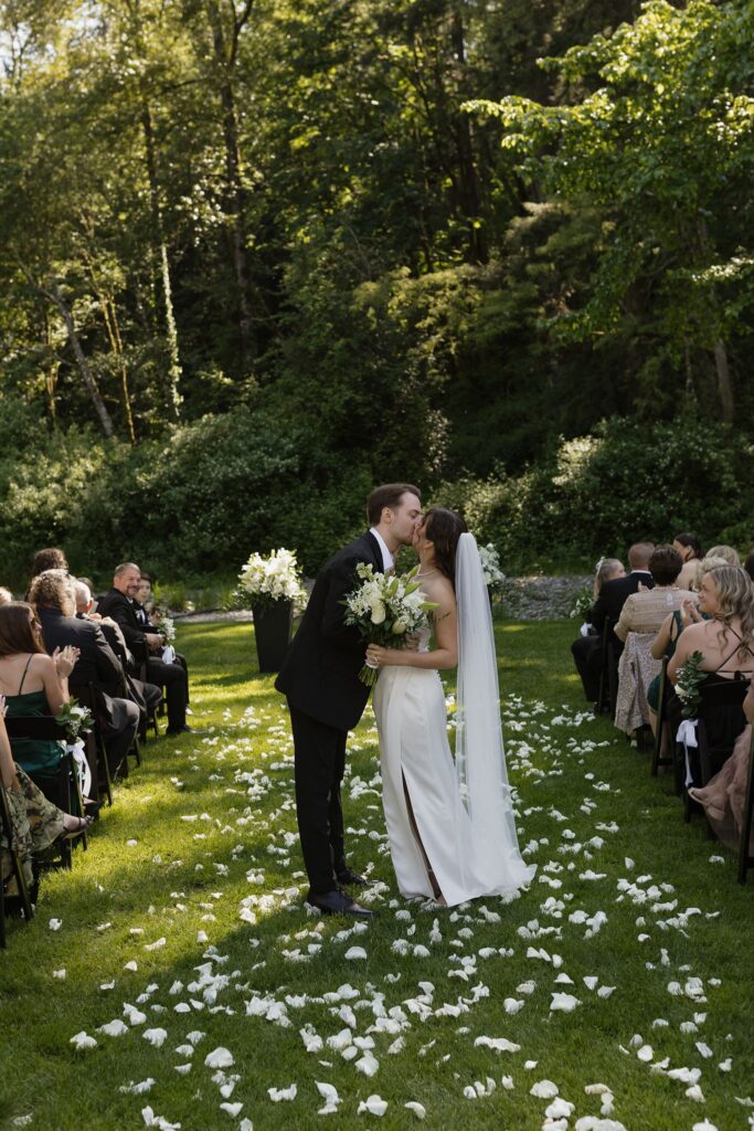 Beautiful picture of the newlyweds kissing