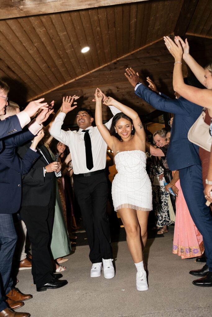 Planning a Wedding at Liljebeck Farms? Here's What a 10-Hour Wedding Day Can Look Like