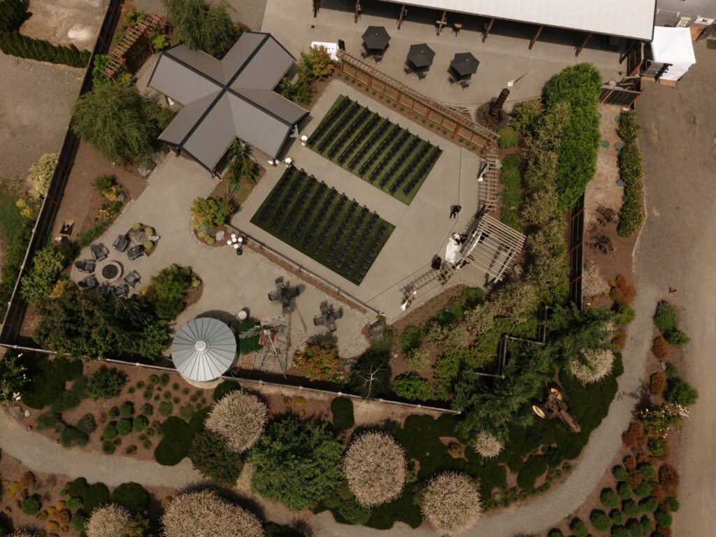 Planning a Wedding at Liljebeck Farms? Here's What a 10-Hour Wedding Day Can Look Like