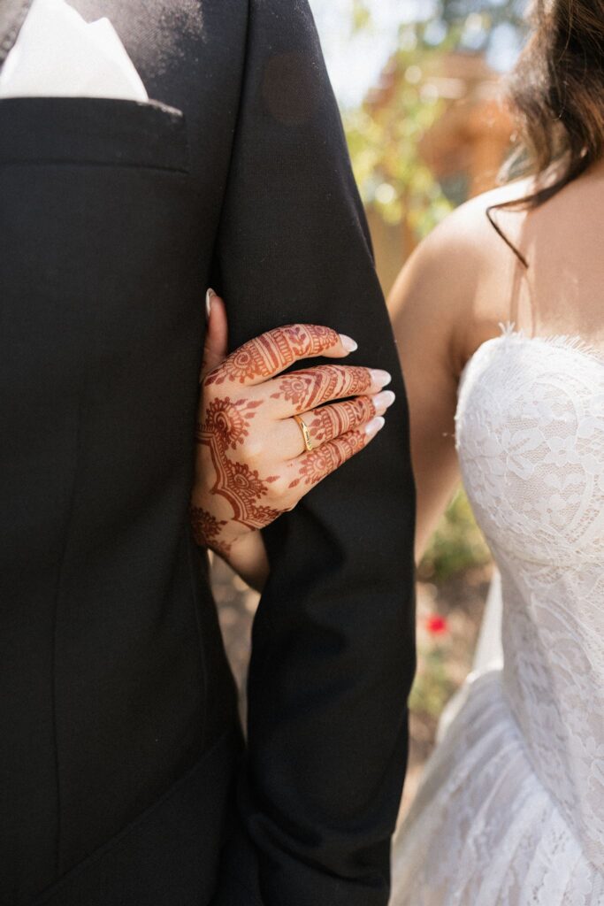closeup shot of the wedding ring
