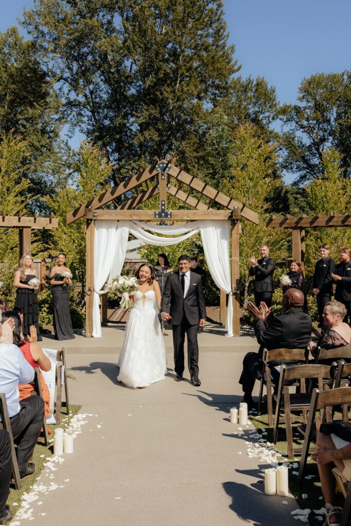 Planning a Wedding at Liljebeck Farms? Here's What a 10-Hour Wedding Day Can Look Like