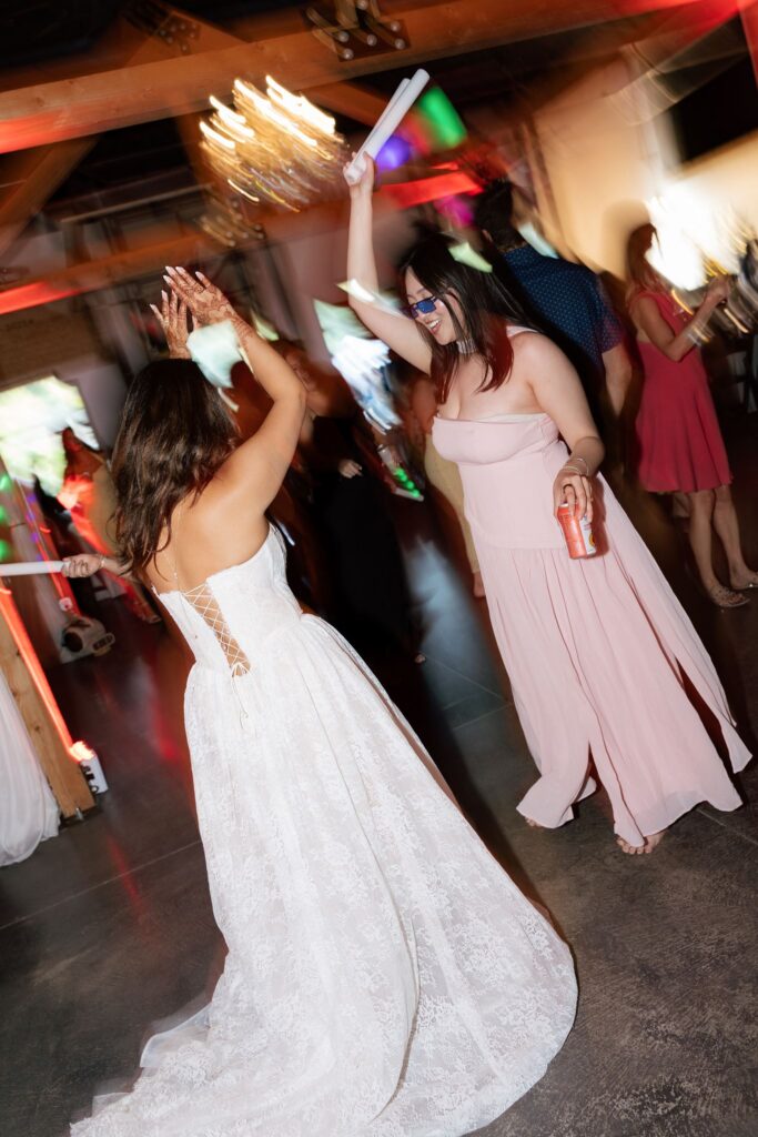 Planning a Wedding at Liljebeck Farms? Here's What a 10-Hour Wedding Day Can Look Like