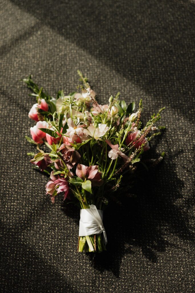 beautiful picture of the wedding bouquet