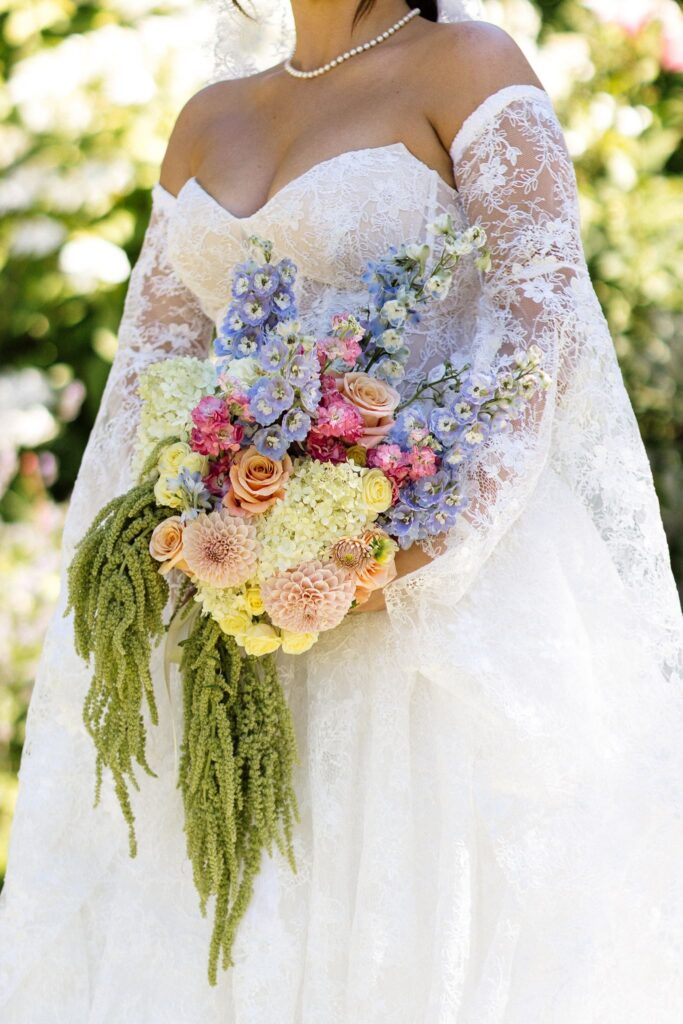Close-up shot of the wedding bouquet