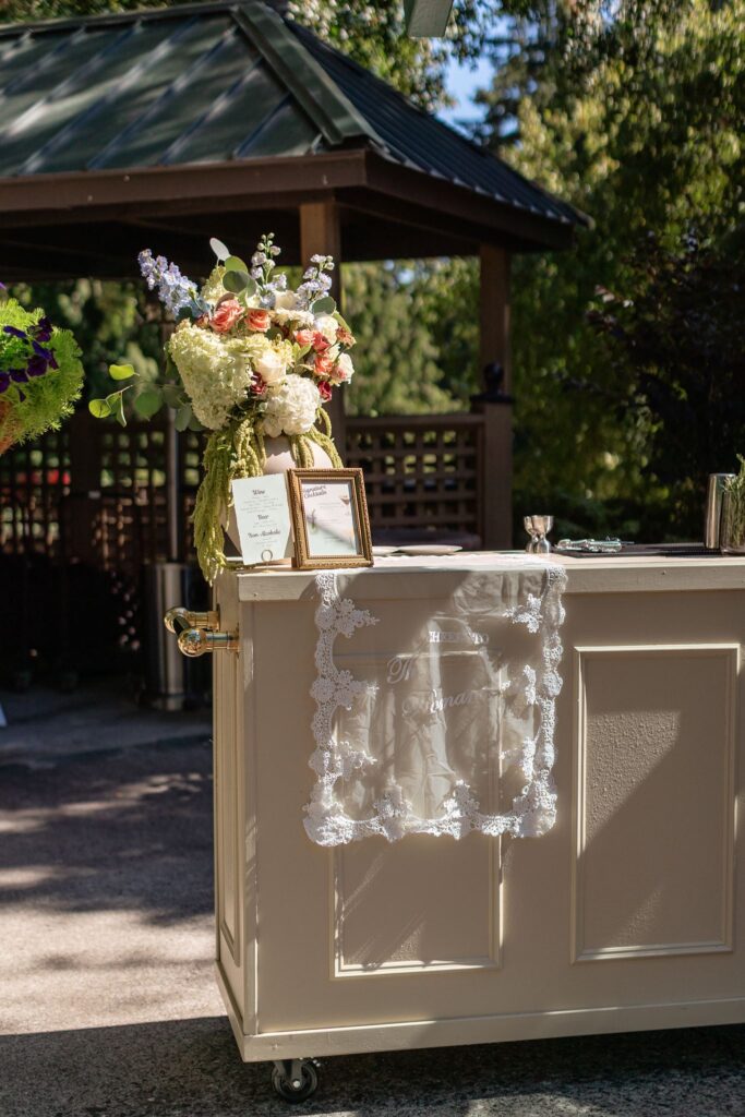 elegant and timeless wedding details