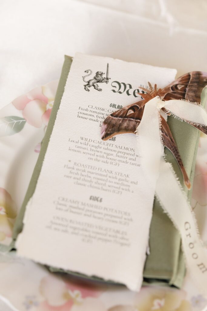 romantic wedding details